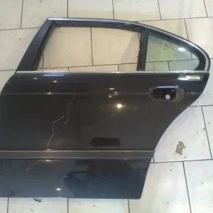 Legnépszerűbb BMW E39 95-03 Bal hátsó ajtó fekte bontott alkatrész