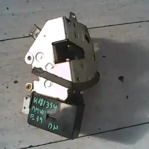 Végkiárusítás BMW E39 95-03 Bal hátsó ajtó zárszerkezet központi záras bontott alkatrész