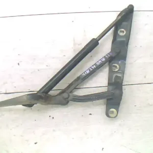 Azonnali szállítás BMW E39 95-03 Csomagtérajtó jobb ajtózsanér bontott alkatrész