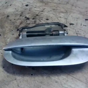 Korlátozott ajánlat BMW E39 95-03 Bal hátsó külső kilincs bontott alkatrész