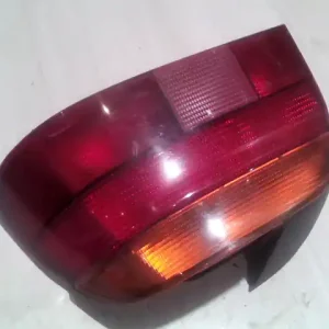 BMW E39 95-03 Jobb hátsó lámpa 4 ajtós bontott alkatrész Alacsony ár