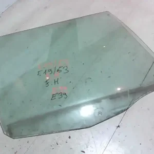 Biztonságos vásárlás BMW E39 95-03 Jobb hátsó ajtóüveg kombibontott alkatrész