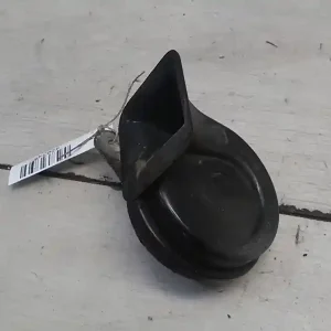 Alacsony ár BMW E39 95-03 Kürt duda bontott alkatrész