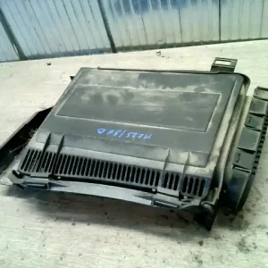 Kedvezmény BMW E39 95-03 Pollenszűrőház bal oldali bontott alkatrész