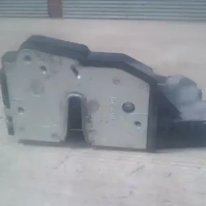 Expressz szállítás BMW E46 98-05 Bal hátsó ajtó zárszerkezet központi záras 4 ajtós bontott alkatrész