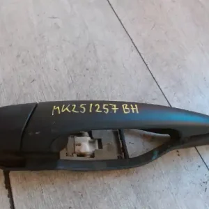 Szezonális akció BMW E46 98-05 Bal hátsó külső kilincs 4 ajtós bontott alkatrész