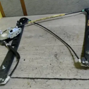 Csak ma BMW E46 98-05 Jobb első ablakemelő szerkezet elektromos 4 ajtós sedan bontott alkatrész