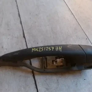 Biztonságos vásárlás BMW E46 98-05 Jobb hátsó külső kilincs 4 ajtós bontott alkatrész