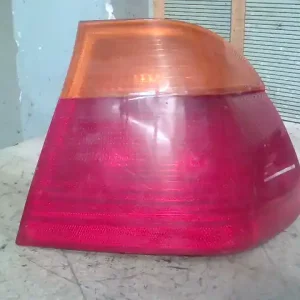 Kiárusítás BMW E46 98-05 Jobb külső hátsó lámpa 4 ajtós bontott alkatrész