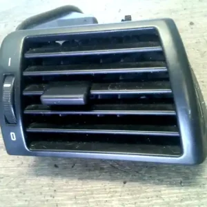 Expressz szállítás BMW E46 98-05 Középső szellőző jobb bontott alkatrész