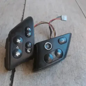 Biztonságos fizetés BMW E46 98-05 Multikormány kapcsoló pár bontott alkatrész