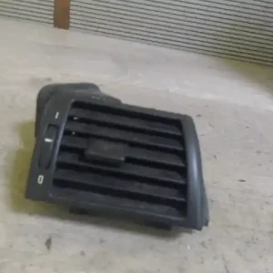 Bestseller BMW E46 98-05 Szellőző jobb bontott alkatrész