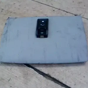 Árcsökkenés BMW E60 2003.07.01-2010.10.01 Tetőablak kapcsoló bontott alkatrész