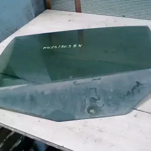 Gyors szállítás BMW E60 2003.07.01-2010.10.01 Bal hátsó ajtóüveg 4 ajtós bontott alkatrész