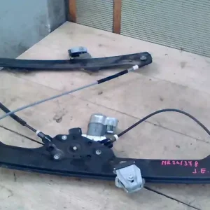 Akció BMW E61 2003.07.01-2010.10.01 Jobb első ablakemelő szerkezet elektromos kombi bontott alkatrész