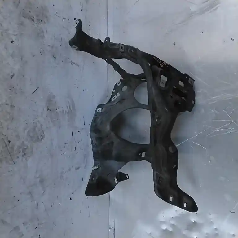 BMW E65 02.09.01-08.09.30 Bal első lökhárító oldaltartó bontott alkatrész Vedd meg online