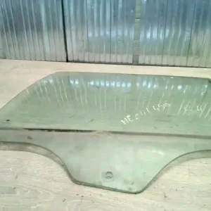 Gyors kiszállítás BMW E65 02.09.01-08.09.30 Bal hátsó ajtóüveg sedan bontott alkatrész