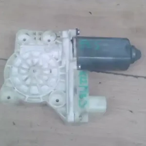 Szuper ajánlat BMW E65 02.09.01-08.09.30 Jobb első ablakemelő motor bontott alkatrész