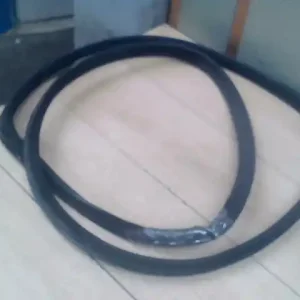 Árengedmény BMW E65 02.09.01-08.09.30 Jobb hátsó ajtó kéder gumi karosszérián levő,4 ajtós bontott alkatrész