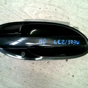 Csak ma BMW E65 02.09.01-08.09.30 Jobb hátsó külső kilincs 4 ajtós bontott alkatrész