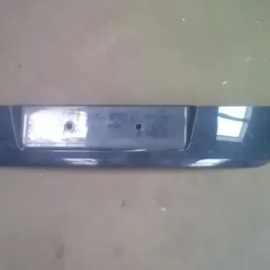 BMW E65 02.09.01-08.09.30 Rendszámtábla tartó 4 ajtós bontott alkatrész Biztonságos vásárlás