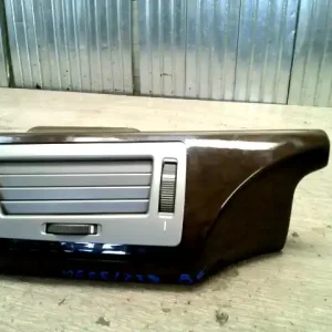 BMW E65 02.09.01-08.09.30 Szellőző bal 4 ajtós bontott alkatrész Vedd meg most