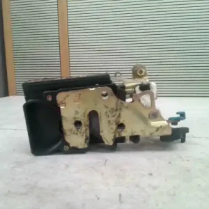 CHEVROLET AVEO Jobb hátsó ajtó zárszerkezet központi záras 5 ajtós bontott alkatrész Akció