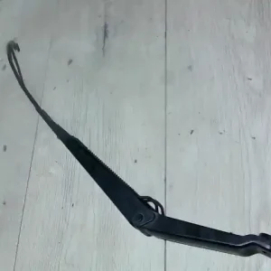 Legnépszerűbb CHEVROLET AVEO T200 03.01-07.12 Ablaktörlő kar bal első bontott alkatrész