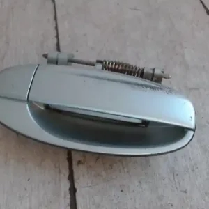 CHEVROLET AVEO T200 03.01-07.12 Jobb hátsó külső kilincs bontott alkatrész Vásárlói kedvenc