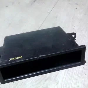 CHEVROLET AVEO T200 03.01-07.12 Tároló rekesz első bontott alkatrész Utolsó esély