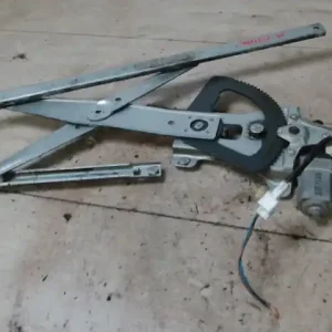 Vedd meg most CHEVROLET AVEO T250/255 06.01-11.12 Bal első ablakemelő szerkezet elektromos bontott alkatrész