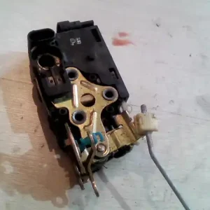 Vásárlói kedvenc CHEVROLET AVEO T250/255 06.01-11.12 Bal hátsó ajtó zárszerkezet központi záras központizárasbontott alkatrész