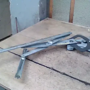 Kiárusítás CHEVROLET AVEO T250/255 06.01-11.12 Jobb első ablakemelő szerkezet elektromos 4 ajtós bontott alkatrész