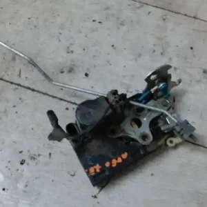 CHEVROLET AVEO T250/255 06.01-11.12 Jobb első ajtó zárszerkezet központizáras bontott alkatrész Végkiárusítás