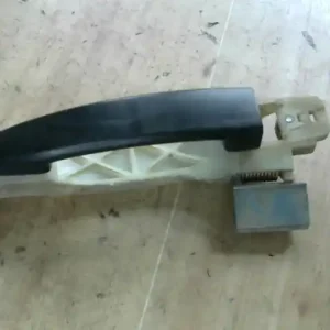 CHEVROLET AVEO T250/255 06.01-11.12 Jobb hátsó külső kilincs bontott alkatrész Szezonális akció