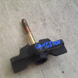 Utolsó esély CHEVROLET LACETTI Pótkerék rögzítő bontott alkatrész