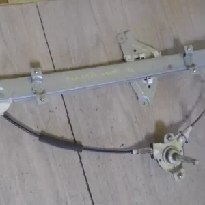 Legnépszerűbb CHEVROLET LACETTI 2004.01.01-2010.01.01 Jobb hátsó ablakemelő szerkezet mechanikus 5 ajtós bontott alkatrész