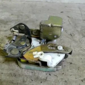 Legnépszerűbb CHEVROLET MATIZ 01-05 Jobb első ajtó zárszerkezet mechanikus bontott alkatrész