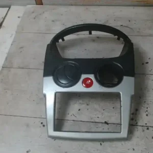 Vásárlói kedvenc CHEVROLET Matiz 2005-2010 Középkonzol keret bontott alkatrész