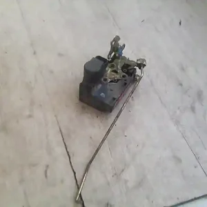 Különleges ajánlat CHEVROLET NUBIRA 03-10 Jobb első ajtó zárszerkezet központizáras bontott alkatrész