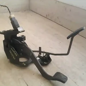 Gyors kiszállítás CHEVROLET NUBIRA 03-10 Pedálbak bontott alkatrész