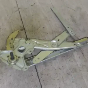 Vásárlói kedvenc CHEVROLET SPARK Jobb hátsó ablakemelő szerkezet mechanikus 5 ajtós bontott alkatrész