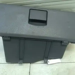 Ne maradj le CHEVROLET SPARK M200 05.05-10.02 Kesztyűtartó bontott alkatrész