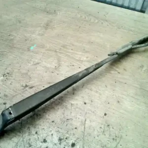 Olcsóbb CHEVROLET Tacuma 02-08 Ablaktörlő kar bal első 5 ajtós bontott alkatrész