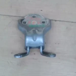 CHEVROLET Tacuma 02-08 Bal első felső ajtózsanér bontott alkatrész Gyors szállítás