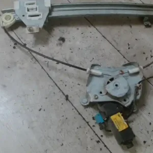 Rendeld meg most CHEVROLET Tacuma 02-08 Jobb hátsó ablakemelő szerkezet elektromos 5 ajtós bontott alkatrész