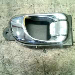 Csak ma CHEVROLET Tacuma 02-08 Jobb első belső kilincs 5 ajtós bontott alkatrész