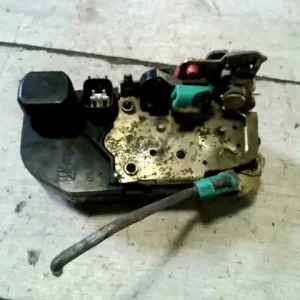 CHRYSLER 300 Jobb hátsó ajtó zárszerkezet központi záras bontott alkatrész Különleges ajánlat