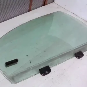 CHRYSLER 300 Jobb hátsó ajtóüveg bontott alkatrész Rendeld meg most