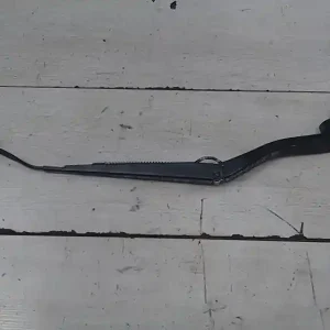 CHRYSLER PT CRUISER 99-06 Ablaktörlő kar bal első bontott alkatrész Azonnal elérhető